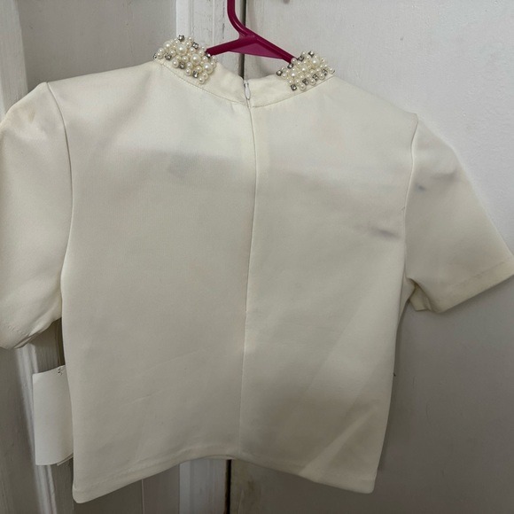 Elegant cropped top - Picture 3 of 5